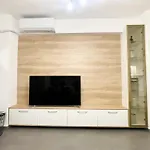 Modern Central Apartment Near Old Town