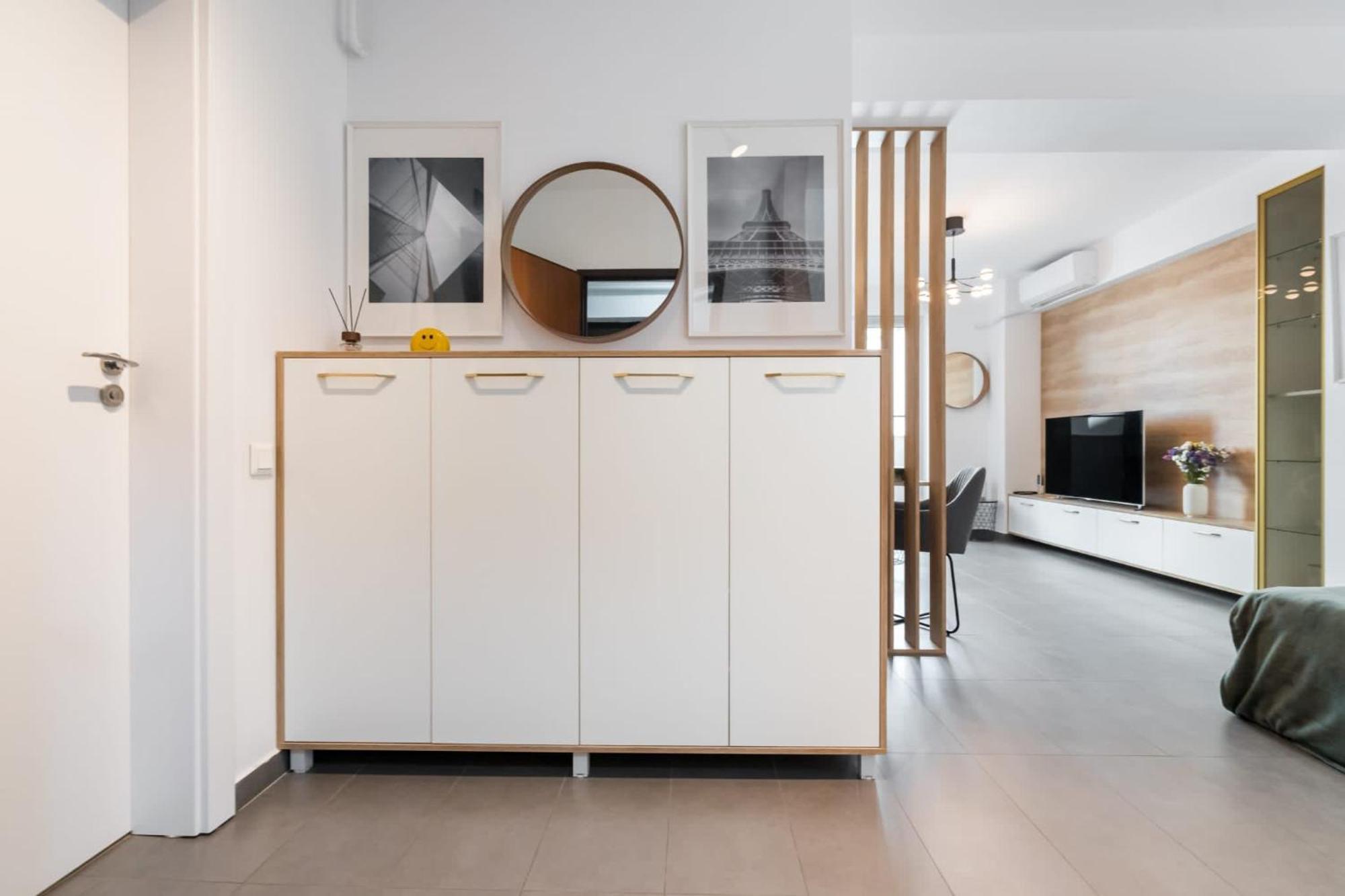 Modern Near Old Town Apartament *